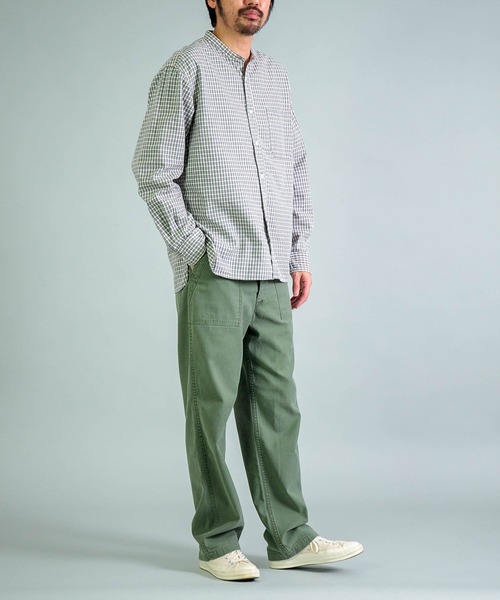 OMNIGOD（オムニゴッド）の「[OMNIGOD mens / オムニゴッド] オリジナルギンガムチェックシャンブレー スタンドカラーワークシャツ（シャツ/ブラウス・メンズ・グレー系その他・4/3/2）」の4枚目の写真