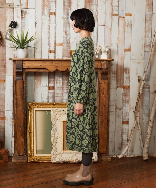 Jocomomola（ホコモモラ）の「Paseo de las flores フラワージャカードワンピース（ワンピース・レディース・ブラック/ブルー・40）」の3枚目の写真