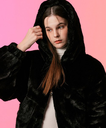 [ミンクver.] オーバーサイズキルティングカーミングビーガンファーフードジップアップ [ブラック]