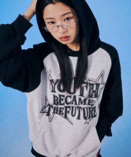 VISION STREET WEAR（ヴィジョンストリートウェア）の「VSW Youth Star Logo Hoodie Black（パーカー・レディース・その他・SMALL/MEDIUM/LARGE/X-LARGE）」の3枚目の写真