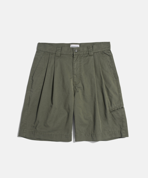 ESPIONAGE(エスピオナジ)の「Double Pleats Chino Shorts Grey Olive(その他パンツ・レディース・その他・LARGE/MEDIUM/X-LARGE)」の1枚目の写真