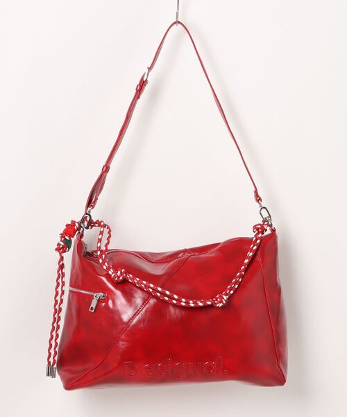 Desigual(デシグアル)の「Shoulder Bag with Logo Charm, Red/ロゴチャーム付き ショルダーバッグ レッド(ショルダーバッグ・レディース・レッド・FREE)」の7枚目の写真