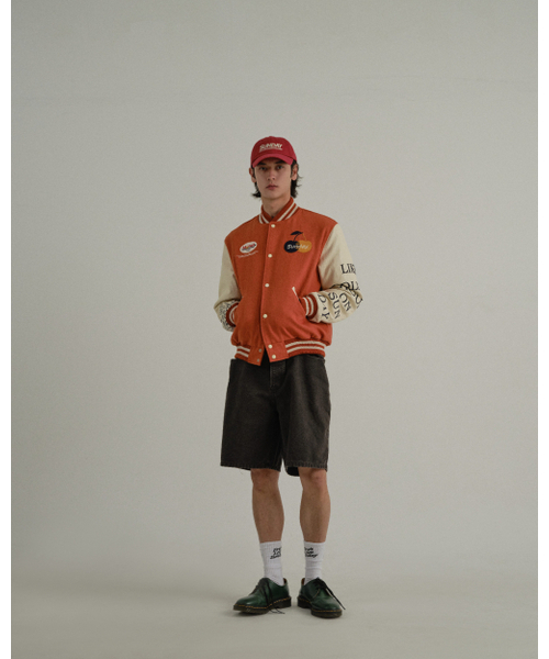 SUNDAY FRUIT MARKET(サンデーフルーツマーケット)の「GOLDEN HOUR VARSITY JACKET ORANGE(スタジャン・メンズ・その他・MEDIUM/LARGE)」の2枚目の写真