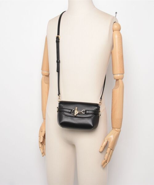 レザー スモール Blaike クロスボディ バッグ（ショルダーバッグ
