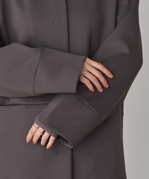 hunch（ハンチ）の「ダンボール ノーカラーコート（ノーカラーコート・レディース・ブラック/ライトベージュ/チャコール・FREE）」の13枚目の写真