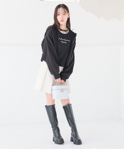 Honeys(ハニーズ)の「ショート丈ジップパーカー(パーカー・レディース・アイボリー系1/杢グレー/ブラック・SS/S/M/LL/L)」の5枚目の写真