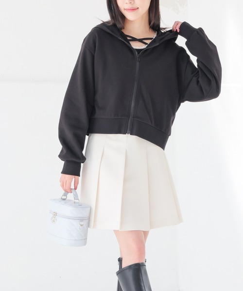 Honeys(ハニーズ)の「ショート丈ジップパーカー(パーカー・レディース・アイボリー系1/杢グレー/ブラック・SS/S/M/LL/L)」の7枚目の写真