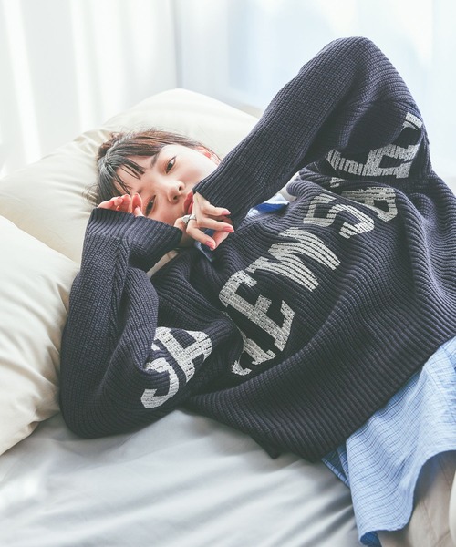 niko and...（ニコアンド）の「2WAYアソートプリントニット（ニット/セーター・レディース・アイボリー/グレー/ネイビー/ピンク・LARGE/MEDIUM）」の3枚目の写真