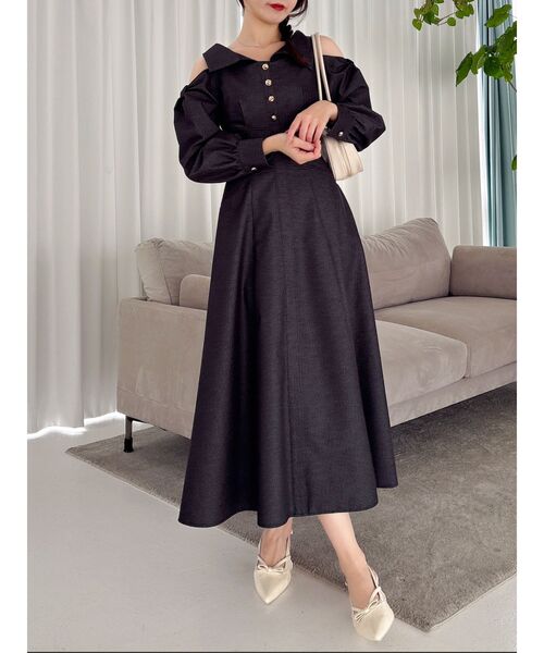 dazzlin(ダズリン)の「ショルダーリボンシェイプワンピース(ワンピース・レディース・ブルー/オフホワイト/インディゴブルー/ブラック・MEDIUM/SMALL)」の3枚目の写真