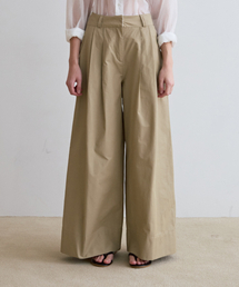 ODER（オディエール）の「10部メガワイドパンツ-ベージュ（スラックス）」