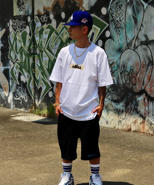 VIBGYOR（ヴィブジョー）の「BUDDIES Box Logo T-SHIRT(BDS)（Tシャツ/カットソー・メンズ・ホワイト/LT.PINK・X-LARGE/LARGE/MEDIUM/XX-LARGE）」の3枚目の写真