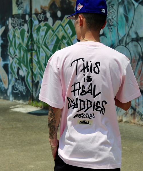 VIBGYOR（ヴィブジョー）の「BUDDIES Box Logo T-SHIRT(BDS)（Tシャツ/カットソー・メンズ・ホワイト/LT.PINK・X-LARGE/LARGE/MEDIUM/XX-LARGE）」の7枚目の写真