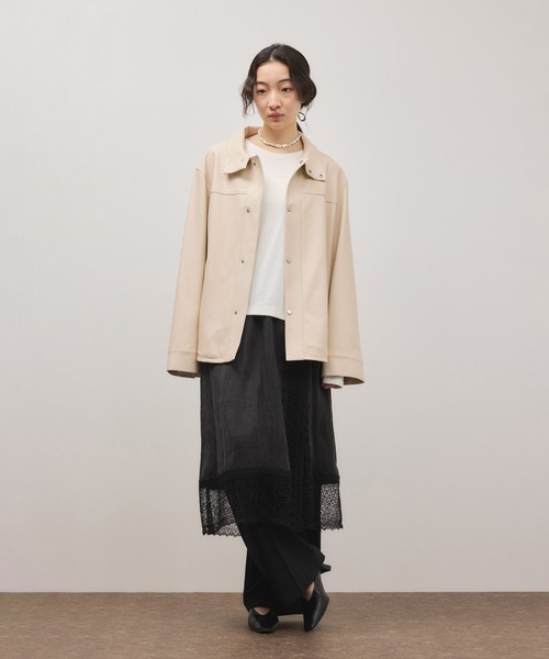 ADAM ET ROPE'（アダムエロペ）の「シンセティックレザースタンドネックブルゾン（ブルゾン・レディース・ブラック/キナリ・FREE）」の19枚目の写真