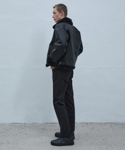 ANDROS（アンドロス）の「B-3 Shearling Jacket (Black/Black)（ムートンコート・レディース・その他・M/S/L/XL/XXL）」の4枚目の写真