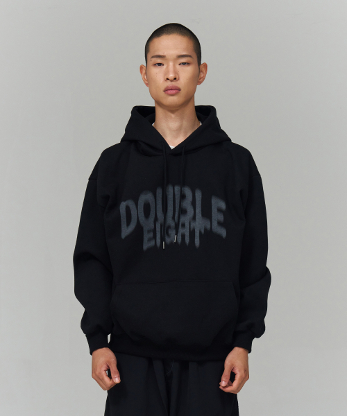 DOUBLE EIGHT（ダブルエイト）の「スプレーロゴフードパーカー（ブラック）（パーカー・メンズ・ブラック・FREE）」の2枚目の写真