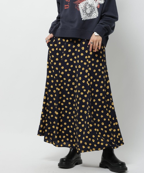 niko and...（ニコアンド）の「プリントパネルスカート（スカート・レディース・ライトベージュ/ネイビー/チャコール・FREE）」の3枚目の写真