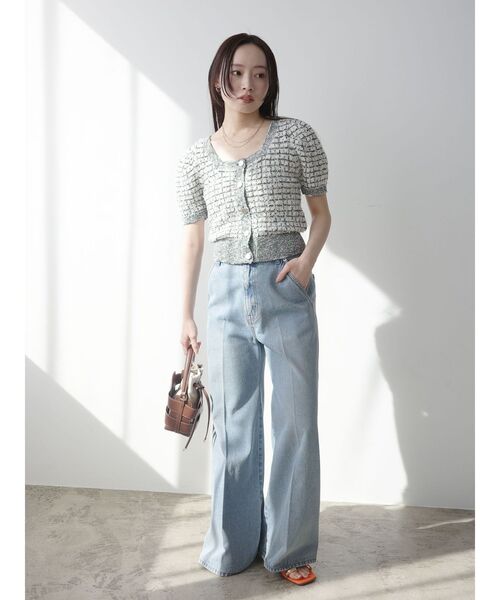 LAGUNAMOON（ラグナムーン）の「センタープレスワイドフレアデニムパンツ（デニムパンツ・レディース・インディゴブルー/ライトブルー・MEDIUM/SMALL）」の19枚目の写真