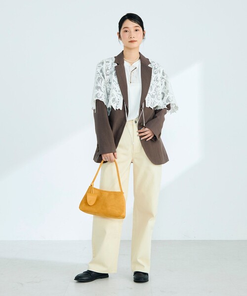 fredy emue（フレディエミュ）の「ホルダーチャーム付きワンハンドルバッグ（ショルダーバッグ・レディース・イエロー/キャメル/ブラック・FREE）」の4枚目の写真