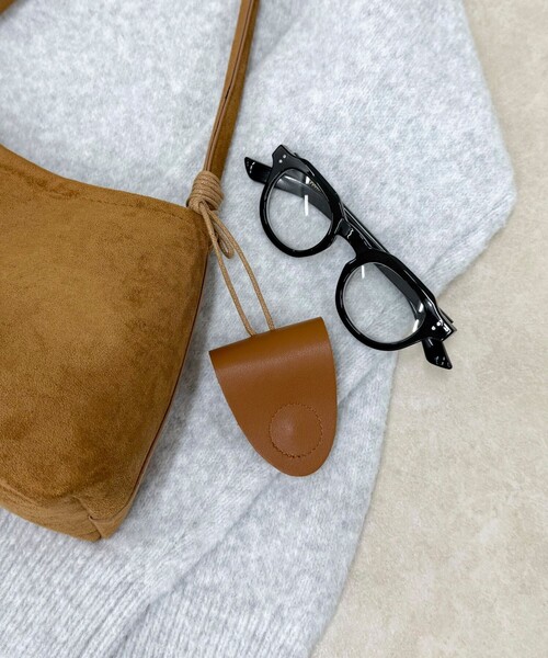 fredy emue（フレディエミュ）の「ホルダーチャーム付きワンハンドルバッグ（ショルダーバッグ・レディース・イエロー/キャメル/ブラック・FREE）」の15枚目の写真