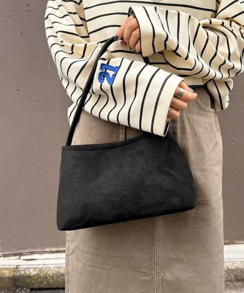 fredy emue（フレディエミュ）の「ホルダーチャーム付きワンハンドルバッグ（ショルダーバッグ・レディース・イエロー/キャメル/ブラック・FREE）」の21枚目の写真