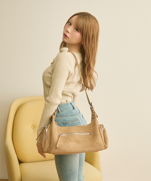 TITTY&CO.（ティティーアンドコー）の「ラインストーン付きフレアデニム（デニムパンツ・レディース・ブルー・MEDIUM/SMALL）」の2枚目の写真