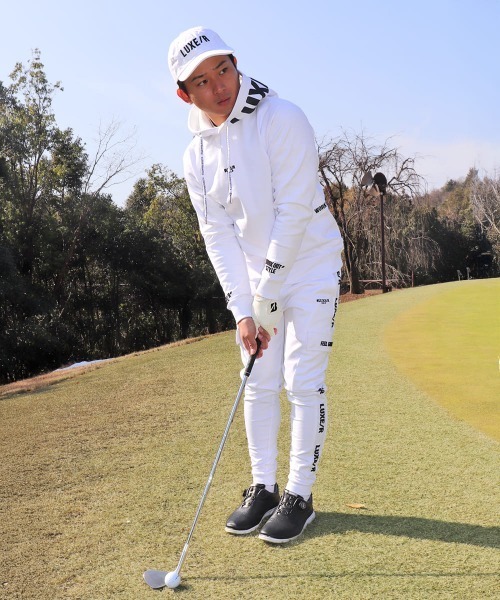 LUXE/R GOLF(ラグジュ ゴルフ)の「(RM)【LUXE/R GOLF】ポンチ サイドライン コード刺繍 カーゴパンツ(カーゴパンツ・メンズ・ベージュ系/ブラック/ホワイト・X-LARGE/LARGE/MEDIUM)」の4枚目の写真