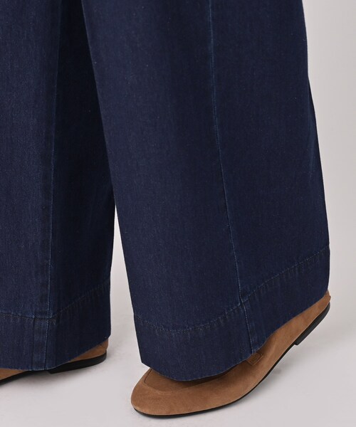 UNTITLED（アンタイトル）の「ライトウェイトデニムパンツ（デニムパンツ・レディース・ブルー/ブルー系その他・00/01/02/03/04/42/44/46/48/50）」の20枚目の写真