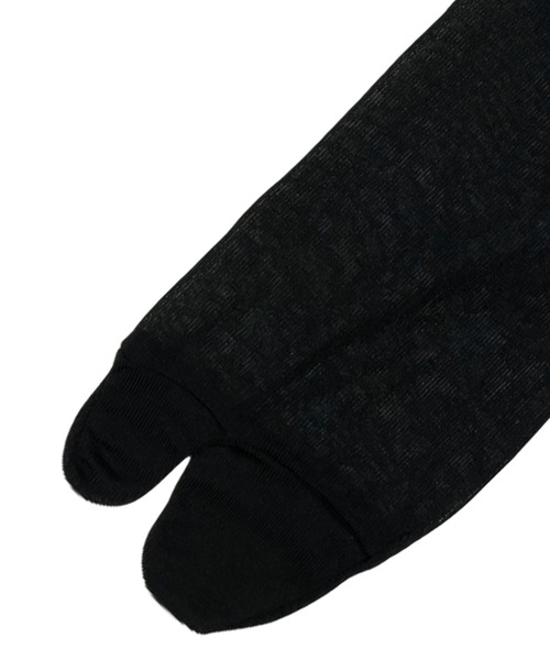 FAKUI（ファクイ）の「LOOSE SHEER TABI SOCKS / ルーズシアー足袋ソックス（ソックス/靴下・レディース・ブルー/ホワイト/ブラック・22.0～24.0cm）」の5枚目の写真