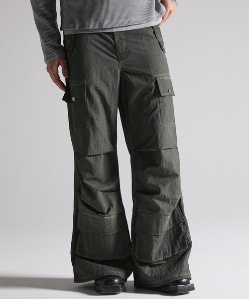 完売品【GRANCY】ナイロンパンツ グリーングレー GRANCY（グランシー）の「【GRANCY】Dirty Nylon Cargo Pants