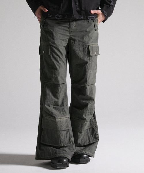 GRANCY(グランシー)の「【GRANCY】Dirty Nylon Cargo Pants / ダーティナイロンカーゴパンツ(カーゴパンツ・メンズ・カーキ/ブラウン・L/M/S)」の16枚目の写真