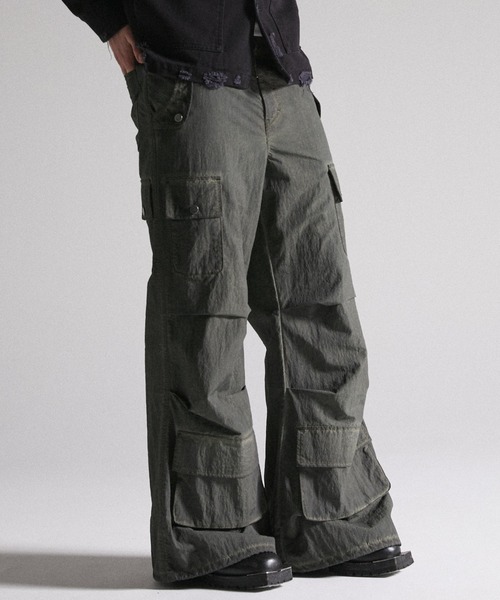 GRANCY(グランシー)の「【GRANCY】Dirty Nylon Cargo Pants / ダーティナイロンカーゴパンツ(カーゴパンツ・メンズ・カーキ/ブラウン・L/M/S)」の17枚目の写真
