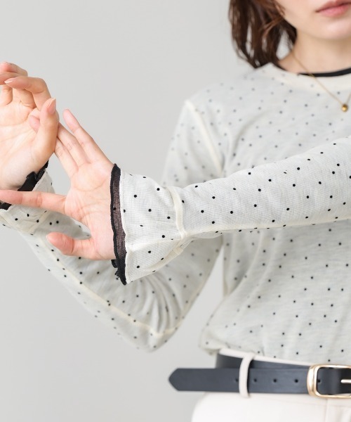 Bab(バブ)の「シアードットフリルカットソー(Tシャツ/カットソー・レディース・ブラック/アイボリー/ブルー・FREE)」の7枚目の写真