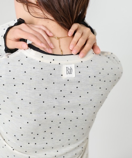 Bab(バブ)の「シアードットフリルカットソー(Tシャツ/カットソー・レディース・ブラック/アイボリー/ブルー・FREE)」の13枚目の写真