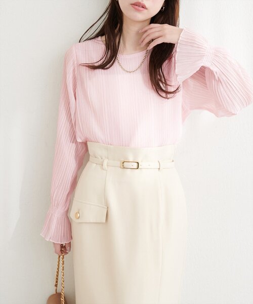 natural couture(ナチュラルクチュール)の「キャンディスリーブプリーツブラウス(シャツ/ブラウス・レディース・ピンク/ラベンダー/ブラック/サックスブルー/オフホワイト・FREE)」の1枚目の写真
