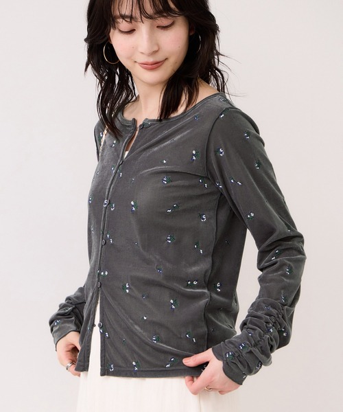 VIS(ビス)の「フロッキーチュール刺しゅうカーディガン/2WAY(カーディガン/ボレロ・レディース・チャコールグレー/ダークブラウン/キナリ・FREE)」の13枚目の写真