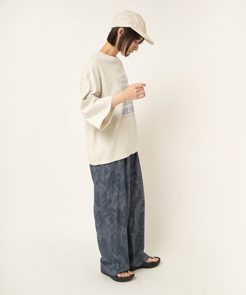 RNA-N(アールエヌエーエヌ)の「R4454 リーフストライプ柄パンツ(その他パンツ・レディース・ベージュ/ネイビー/グレー・FREE)」の19枚目の写真