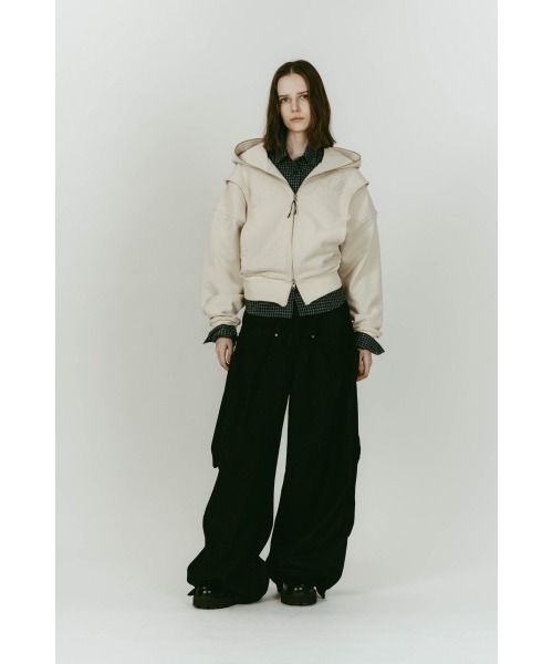 Knuth Marf（クヌースマーフ）の「pierced hooded sweatshirt（パーカー・レディース・ブルー/ライトベージュ/チャコール・FREE）」の7枚目の写真