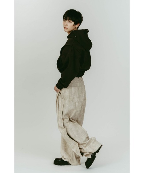 Knuth Marf（クヌースマーフ）の「pierced hooded sweatshirt（パーカー・レディース・ブルー/ライトベージュ/チャコール・FREE）」の13枚目の写真