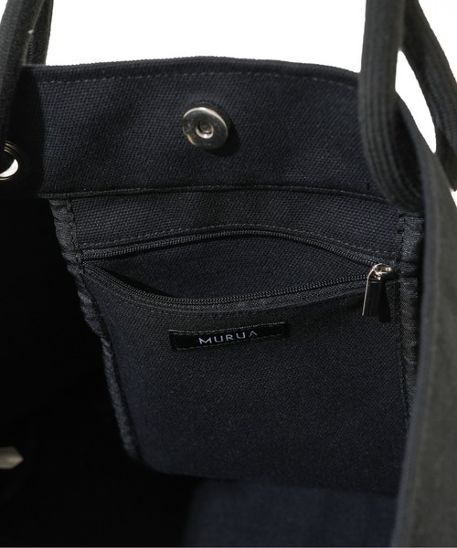 MURUA（ムルーア）の「【MURUA/ムルーア】 CANVAS SERIES　シルバーチェーン付きトートバッグ（トートバッグ・レディース・ブラック/アイボリー・FREE）」の9枚目の写真