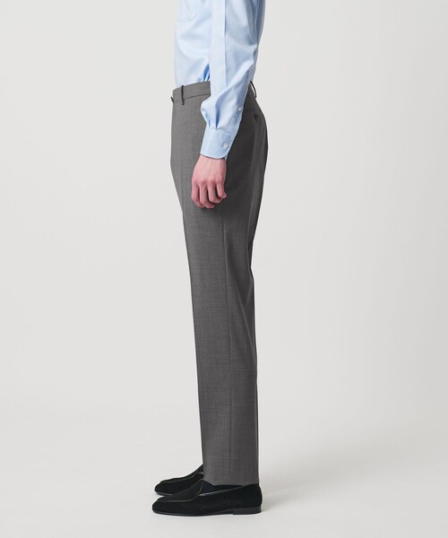 UNITED ARROWS（ユナイテッドアローズ）の「トロピカル ノープリーツ スラックス COMFORT EASY‐MODEL 2WAYストレッチ 撥水（スラックス・メンズ・グレー系/ネイビー・50/48/46）」の7枚目の写真