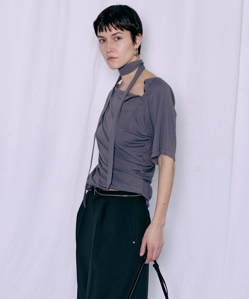 MAISON SPECIAL(メゾンスペシャル)の「Tie Detail 2WAY Twist T-Shirt/タイ付2WAYツイストTシャツ(Tシャツ/カットソー・レディース・ホワイト/ブラック/チャコールグレー・FREE)」の7枚目の写真