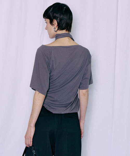 MAISON SPECIAL(メゾンスペシャル)の「Tie Detail 2WAY Twist T-Shirt/タイ付2WAYツイストTシャツ(Tシャツ/カットソー・レディース・ホワイト/ブラック/チャコールグレー・FREE)」の8枚目の写真