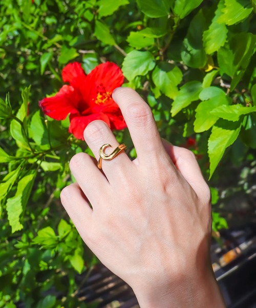 IRIEBEACH(アイリービーチ)の「Wave ring/【ハワイアンジュエリー】【サージカルステンレス】【金属アレルギー対応】【IRIEBEACH / アイリービーチ】つけっぱなしOK(リング・レディース・ゴールド/シルバー/ピンク・3号/5号/7号/19号/17号/13号/9号/11号/21号/15号)」の10枚目の写真
