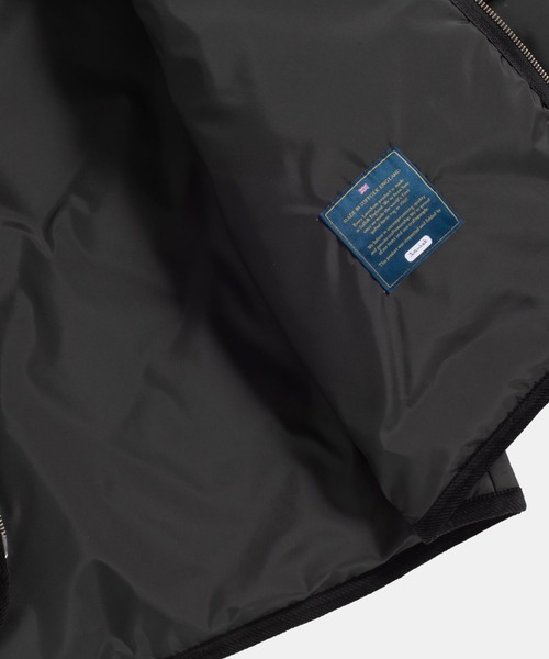 LAVENHAM（ラベンハム）の「Big Quilt Zipped Craydon Womens / ビッグ キルト ジップド クレイドン ウィメンズ（その他アウター・レディース・ダークブラック・10/6/12/8）」の10枚目の写真