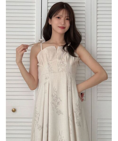 MERCURYDUO(マーキュリーデュオ)の「リネンライクショルダーリボンキャミワンピース(ワンピース・レディース・アイボリー/グレー/ベージュ・MEDIUM/SMALL)」の9枚目の写真