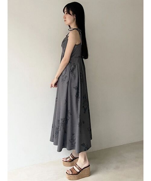 MERCURYDUO(マーキュリーデュオ)の「リネンライクショルダーリボンキャミワンピース(ワンピース・レディース・アイボリー/グレー/ベージュ・MEDIUM/SMALL)」の18枚目の写真