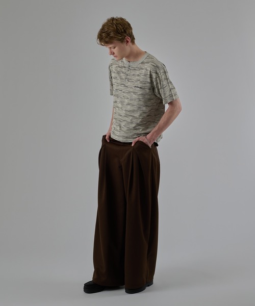 kutir（クティール）の「HENLEY NECK SILVER BUTTON BORDER TSHIRT／ヘンリーネック シルバーボタン ボーダーTEE（Tシャツ/カットソー・メンズ・ブラック/杢グレー/ブラウン・LARGE/MEDIUM）」の15枚目の写真