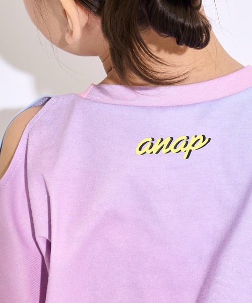 ANAP kids(アナップキッズ)の「スパンコール ユニコーン 肩アキ Tシャツ トップス(Tシャツ/カットソー・キッズ・レインボー/マルチ・130/120/110)」の13枚目の写真