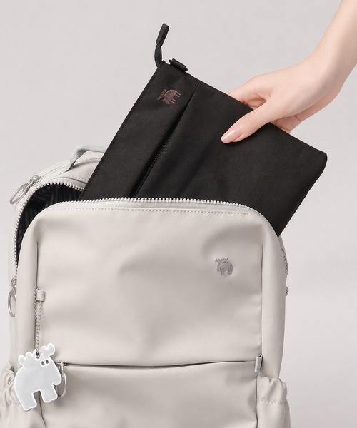 moz(モズ)の「軽量 撥水 ポリエステル サコッシュバッグ ミニショルダーバッグ A5収納対応(ショルダーバッグ・レディース・ブラック/ブルー/オフホワイト・FREE)」の22枚目の写真