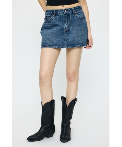 MOUSSY(マウジー)の「LOW SLUNG ミニスコート(デニムスカート・レディース・ブラック/ブルー・1/2)」の14枚目の写真